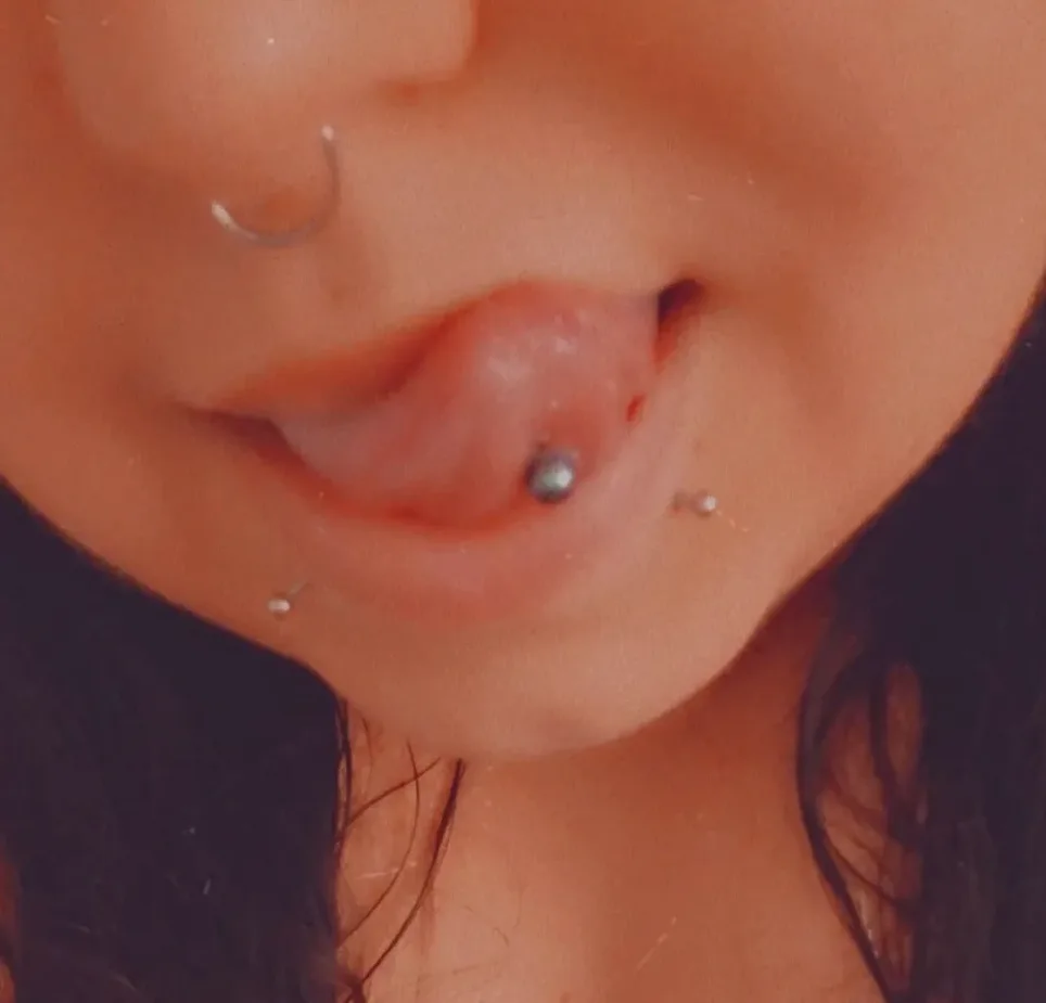 Dilara, 30