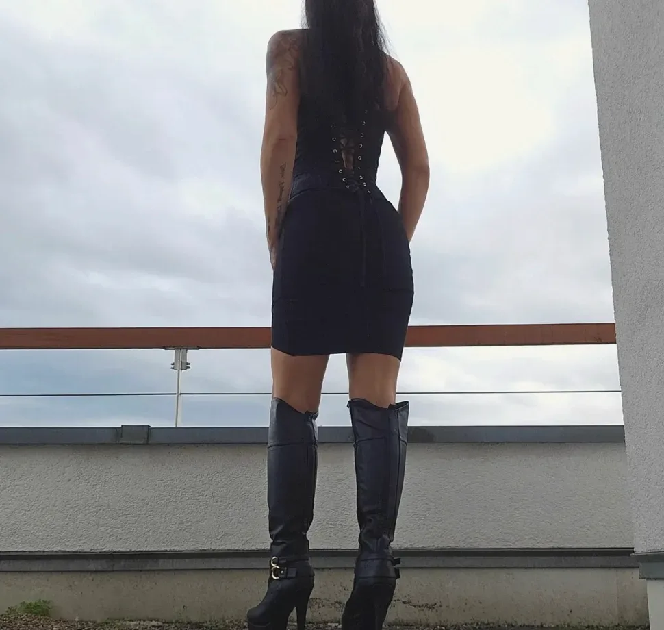 Rieke, 35